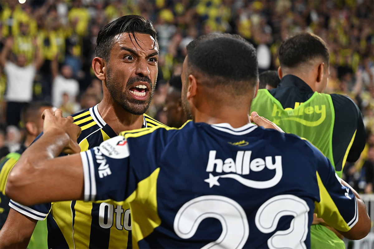 Vay Arkadaş! Fenerbahçe'de İki Haftalık 'Kadro Dışı' Tatili Bitti!