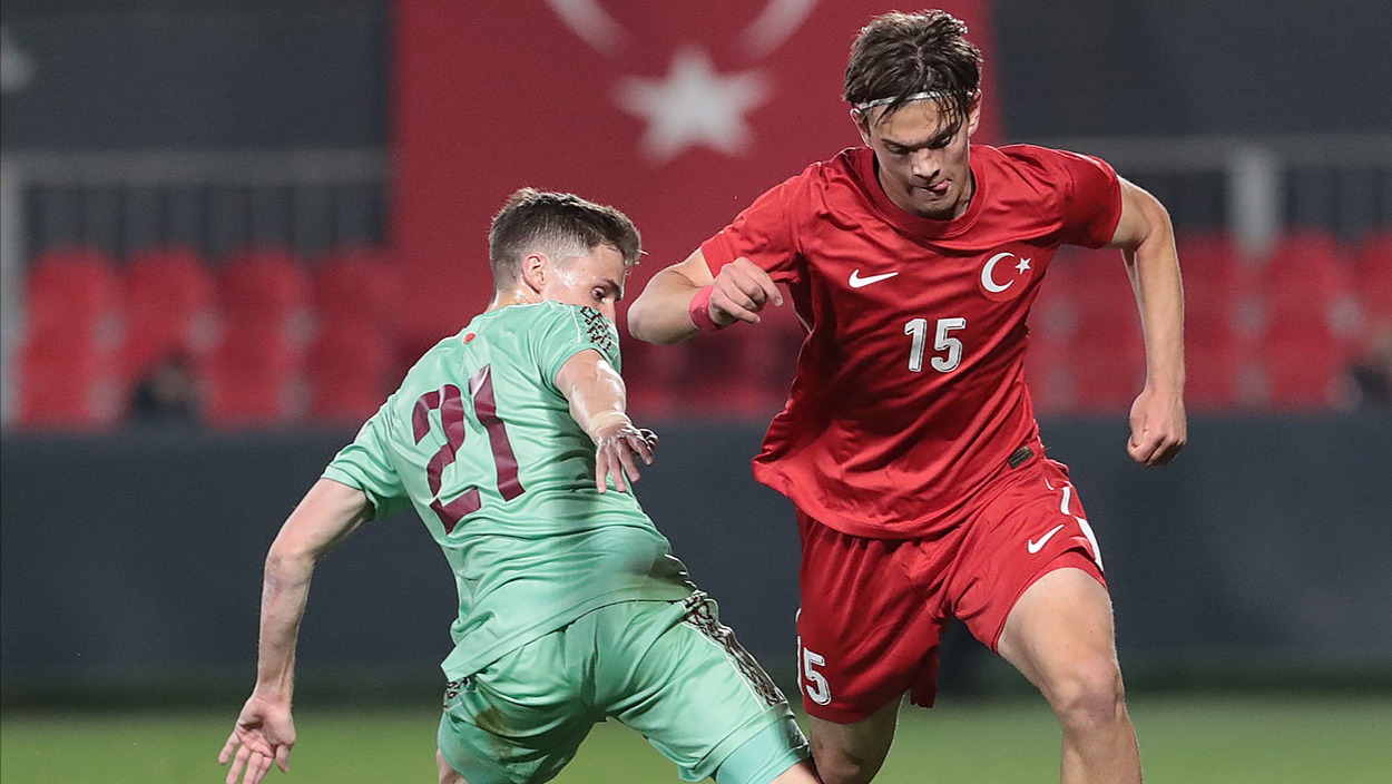 Fenerbahçe'de forma şansı bulamamıştı: Serie A'ya transfer oluyor