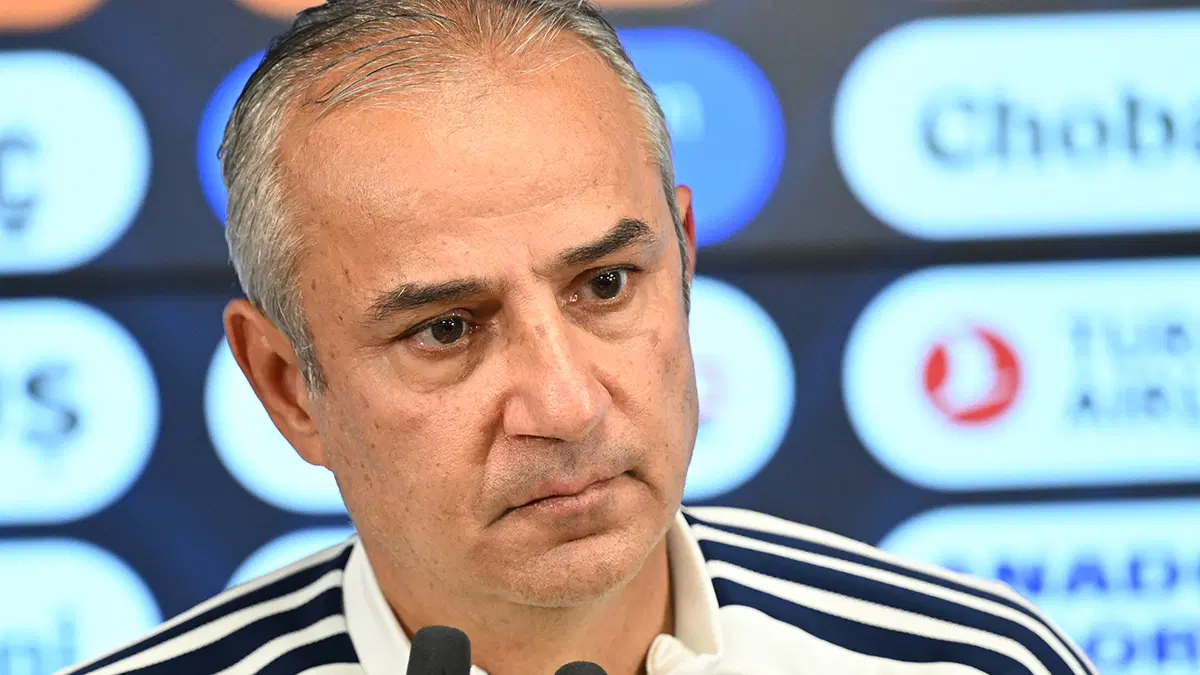 Fenerbahçe'de 7 futbolcu İsmail Kartal'a veda etti