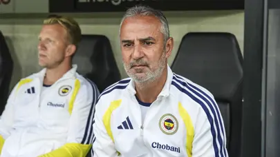İsmail Kartal, Şampiyonlar Ligi maçı için ilk 11'ini şimdiden belirledi: Orta sahada sürpriz tercih İsmail Kartal, Şampiyonlar Ligi maçı için ilk 11'ini şimdiden belirledi: Orta sahada sürpriz tercih