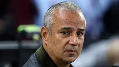 6-0 sonrası patlama: "Tek sorumlu İsmail Kartal" | Spor yazarları Fenerbahçe için ne dedi? 6-0 sonrası patlama: "Tek sorumlu İsmail Kartal" | Spor yazarları Fenerbahçe için ne dedi?