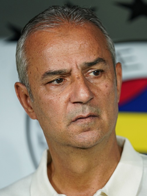 İsmail Kartal maç bittiği gibi transferi duyurduİsmail Kartal maç bittiği gibi transferi duyurdu