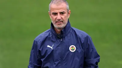 "Gönder Tedesco’yu, getir İsmail Kartal'ı!" | Spor yazarları Fenerbahçe için ne dedi? "Gönder Tedesco’yu, getir İsmail Kartal'ı!" | Spor yazarları Fenerbahçe için ne dedi?
