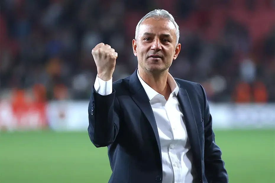 İsmail Kartal'dan basın toplantısı kararı: Teknik direktör tercihi sonrası ilk açıklamasını yaptı - 3 İsmail Kartal'dan basın toplantısı kararı: Teknik direktör tercihi sonrası ilk açıklamasını yaptı - 3