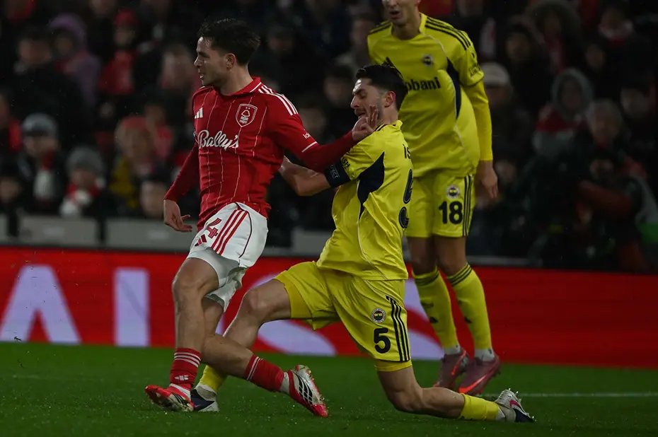 İsmail Yüksek, Nottingham maçının gizli kahramanını açıkladı - 4 İsmail Yüksek, Nottingham maçının gizli kahramanını açıkladı - 4