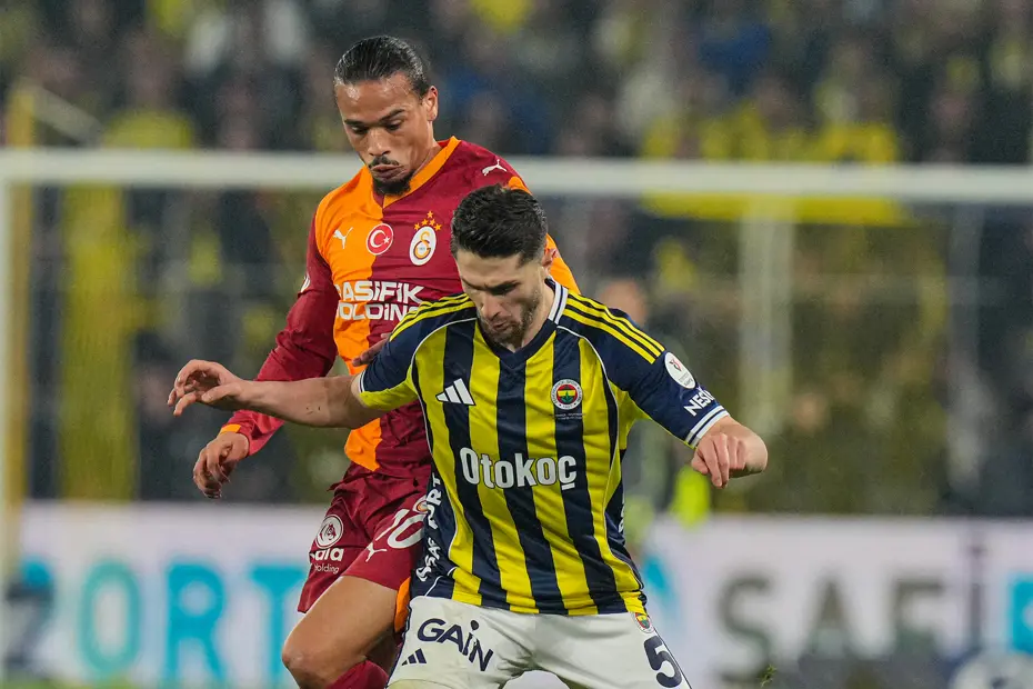 Fenerbahçe-Galatasaray derbisi tüm dünyada manşetleri yaktı! Herkes tek bir ismi konuşuyor - 5