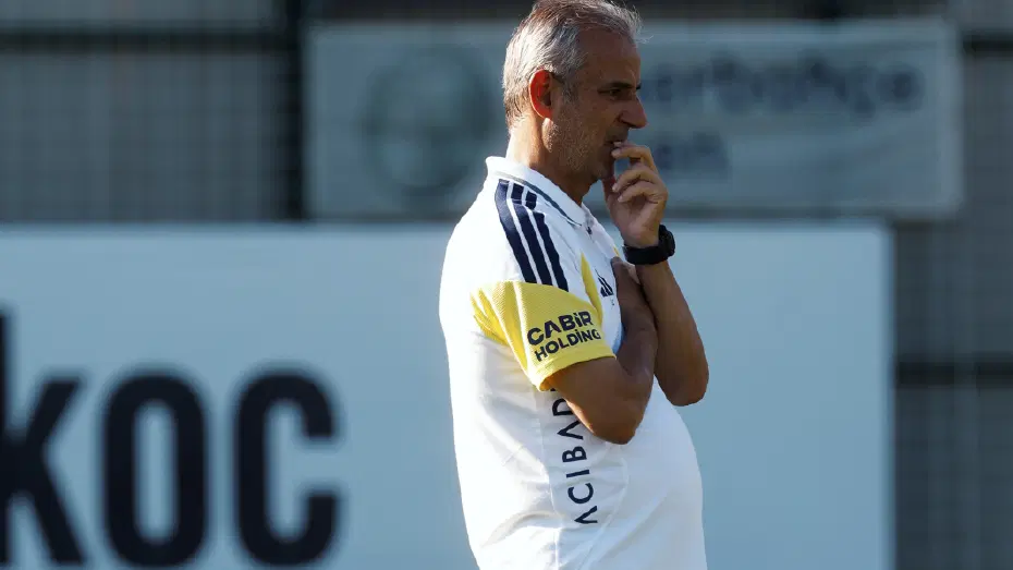 İsmail Kartal'dan Fenerbahçe'yi hayata döndürecek operasyon! Roma maçıyla her şey değişecek - 3 İsmail Kartal'dan Fenerbahçe'yi hayata döndürecek operasyon! Roma maçıyla her şey değişecek - 3