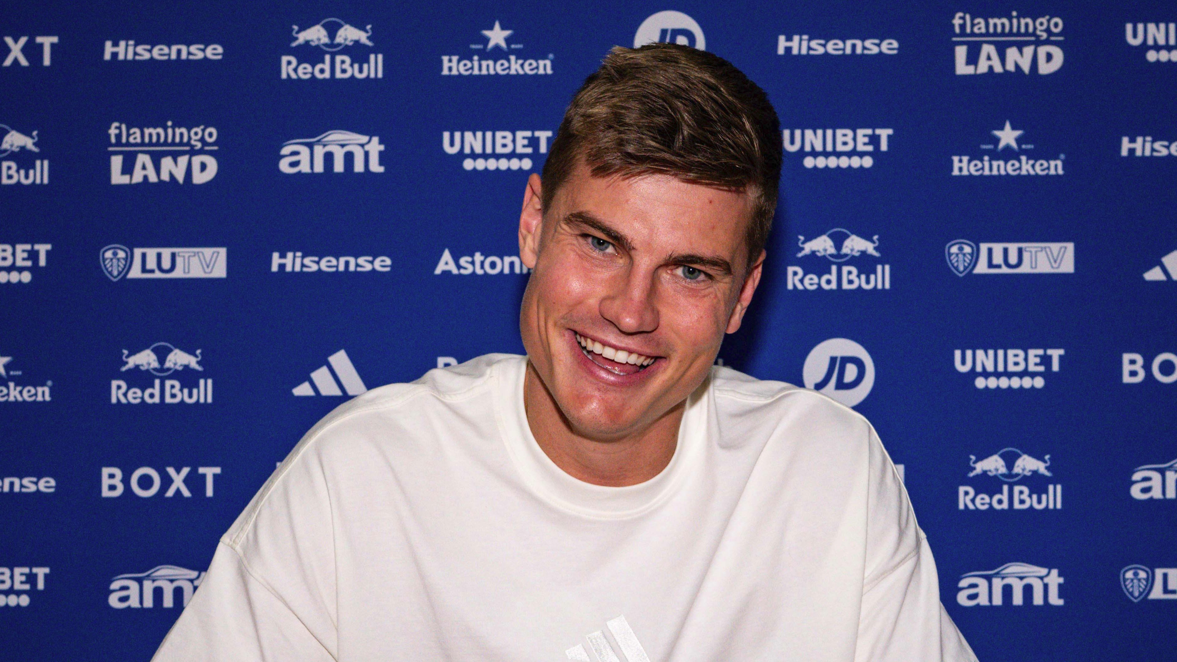 Galatasaray ve Fenerbahçe'yle anılıyordu: Yeni adresi Premier Lig