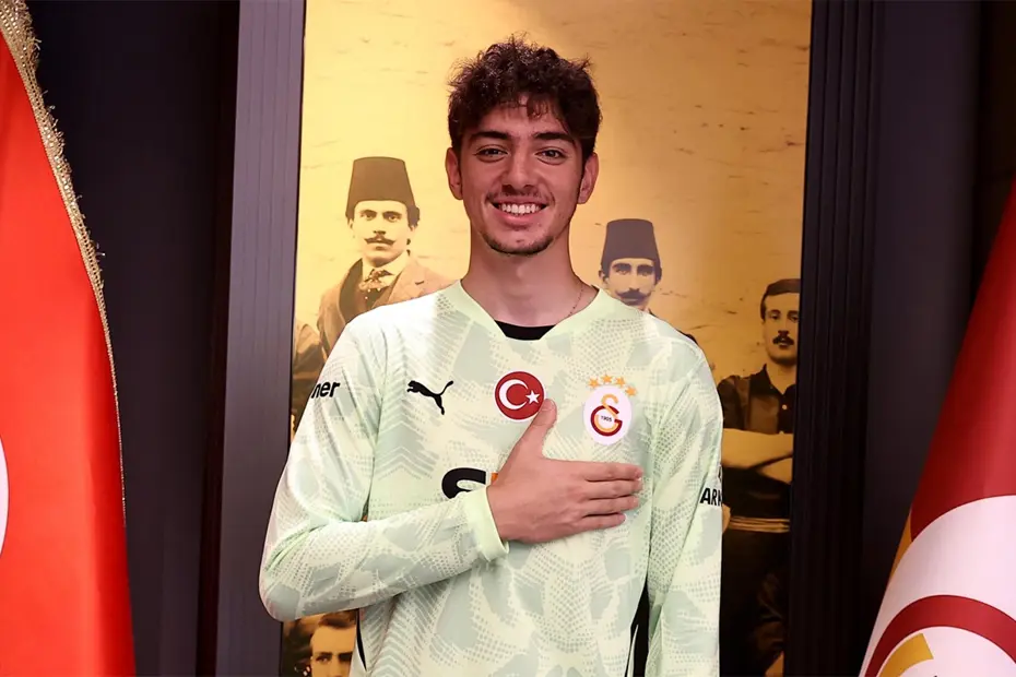 Galatasaray'da 6 yıllık dönem sona mı eriyor? Göztepe'den flaş transfer atağı - 2 Galatasaray'da 6 yıllık dönem sona mı eriyor? Göztepe'den flaş transfer atağı - 2