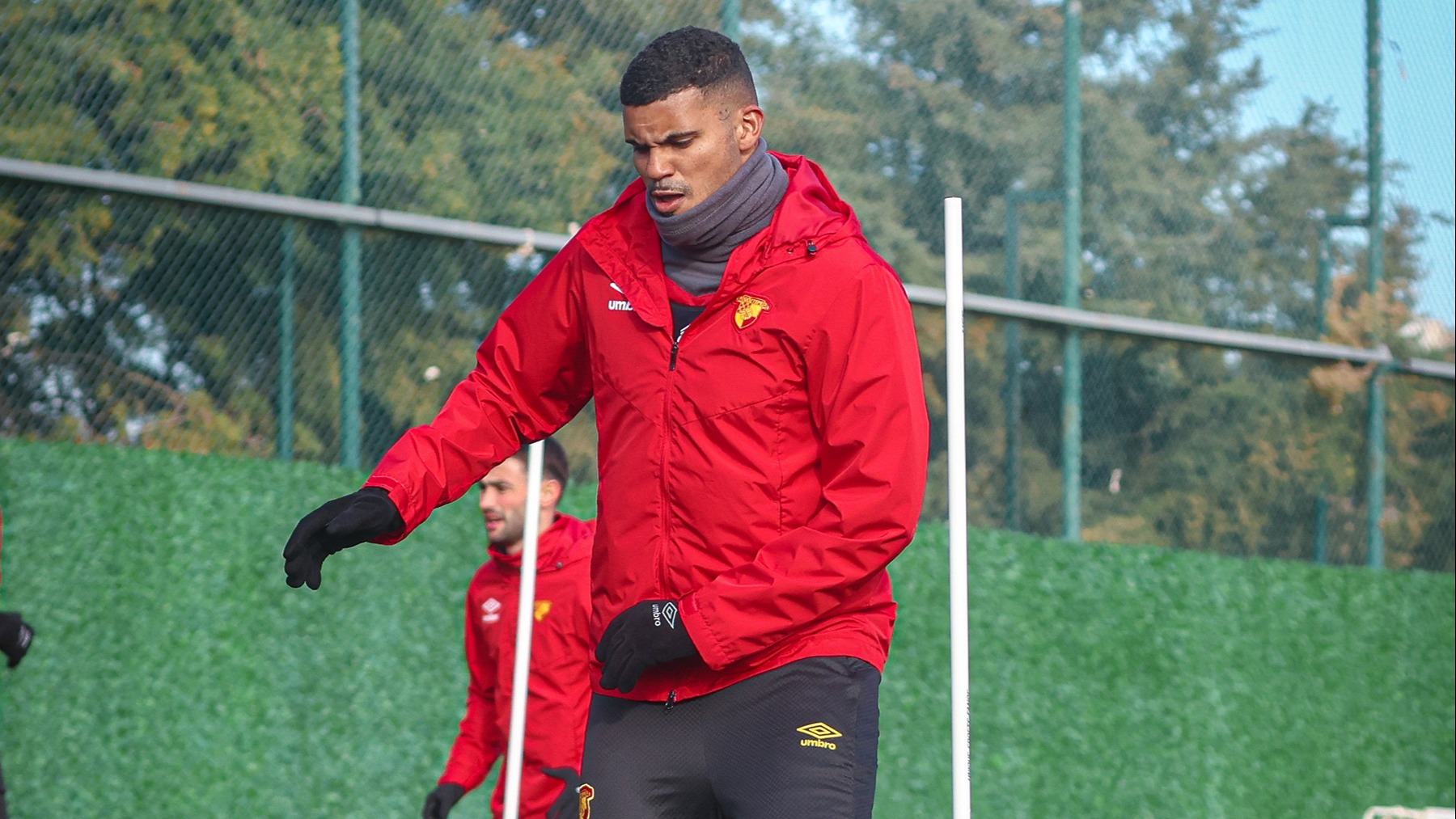 Göztepe'de Fener Mesaisi: 'Rakip Büyük Ama Bizim de Topumuz Var' Antrenmanları Başladı!