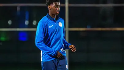 Rizespor, Rak-Sakyi'nin yerini Belçika'dan dolduruyor: Manchester City'de oynamıştı Rizespor, Rak-Sakyi'nin yerini Belçika'dan dolduruyor: Manchester City'de oynamıştı