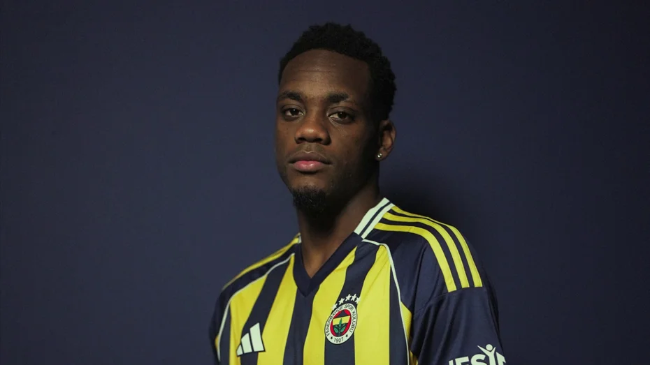 Fenerbahçe, Jhon Duran sonrası taraftarların en çok istediği transferi bitiriyor - 1