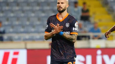 Süper Lig'de ilginç ayrılık: Figueiredo, Malezya'ya transfer oldu