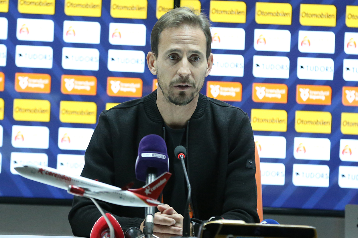 Joao Pereira'dan ilk yarı yorumu: "Daha fazla puan toplamayı bekliyordum"