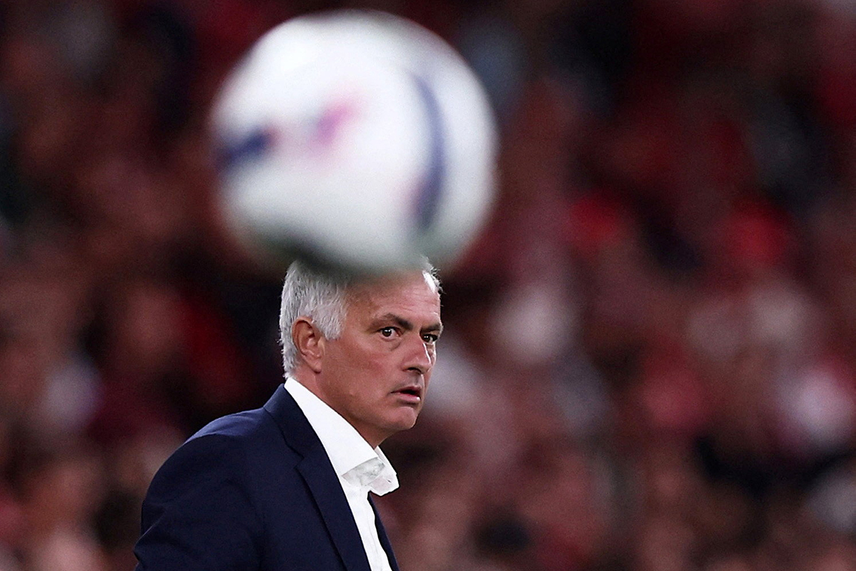 Mourinho Eve Dönünce Portekiz Hakemleri 'Eyvah!' Dedi: Daha İki Maçta Fırtına Koptu!
