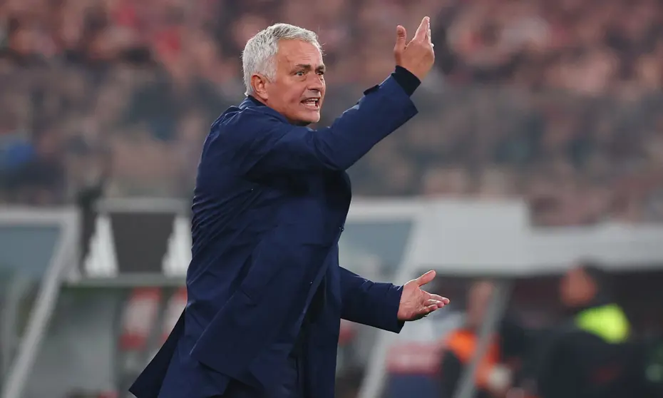 Locada in cin top oynadı, Mourinho bakın nereden çıktı: Benfica-Real Madrid maçı değil, bu olay konuşuluyor - 3