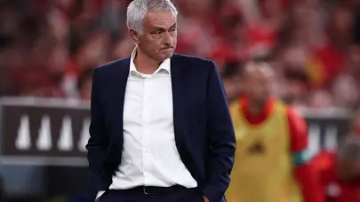 Derbi öncesi Benfica'ya büyük şok: Jose Mourinho'nun açıklaması bekleniyor