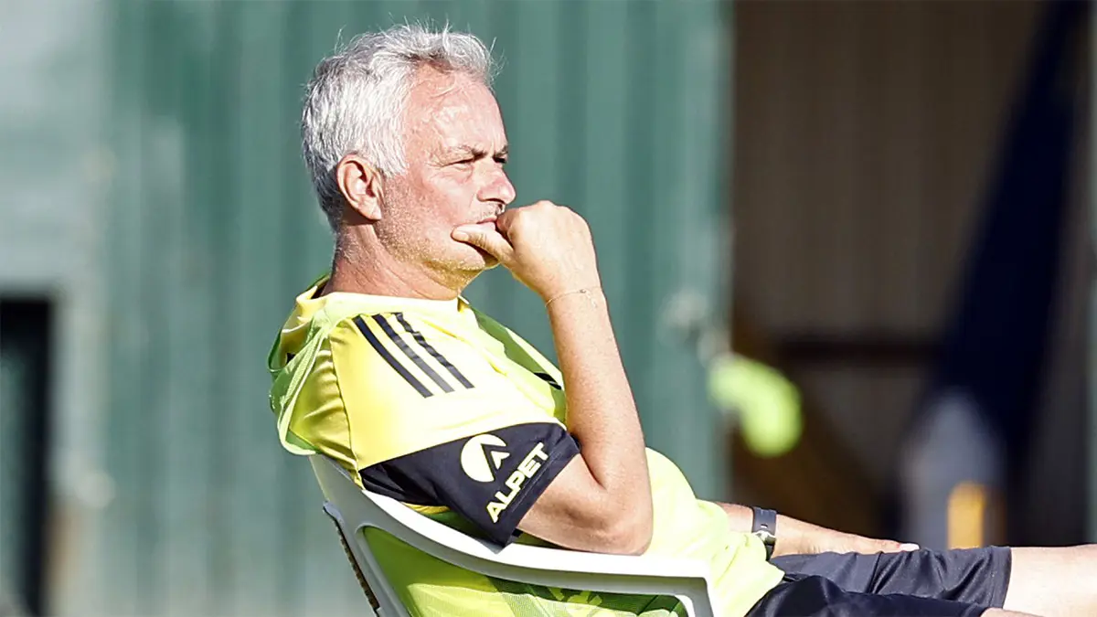 Ne yapsalar olmadı: Mourinho 3 ismi geldiği gibi gönderiyor, işte yeni takımları