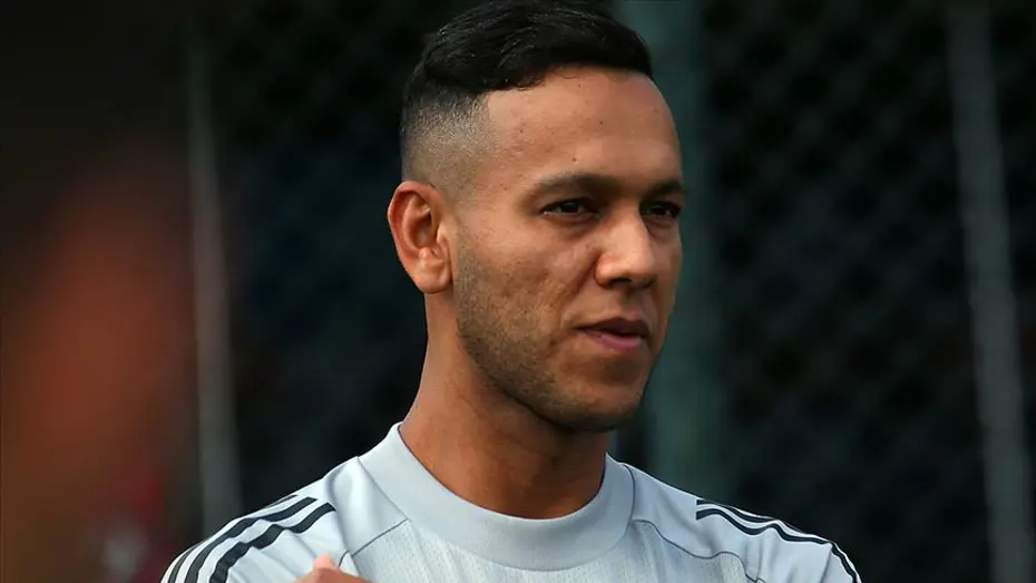 Josef de Souza bizzat duyurdu: Geri dönüyor - 2