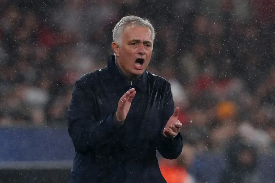 Şampiyonlar Ligi'nde geceyi aleve veren Mourinho'dan olay "İntihar" açıklaması - 3