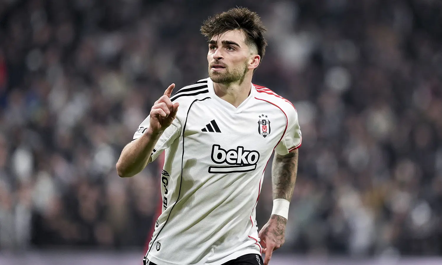 Beşiktaş'a veda eden Jota Silva'nın yeni takımını bulması 5 gün sürdü