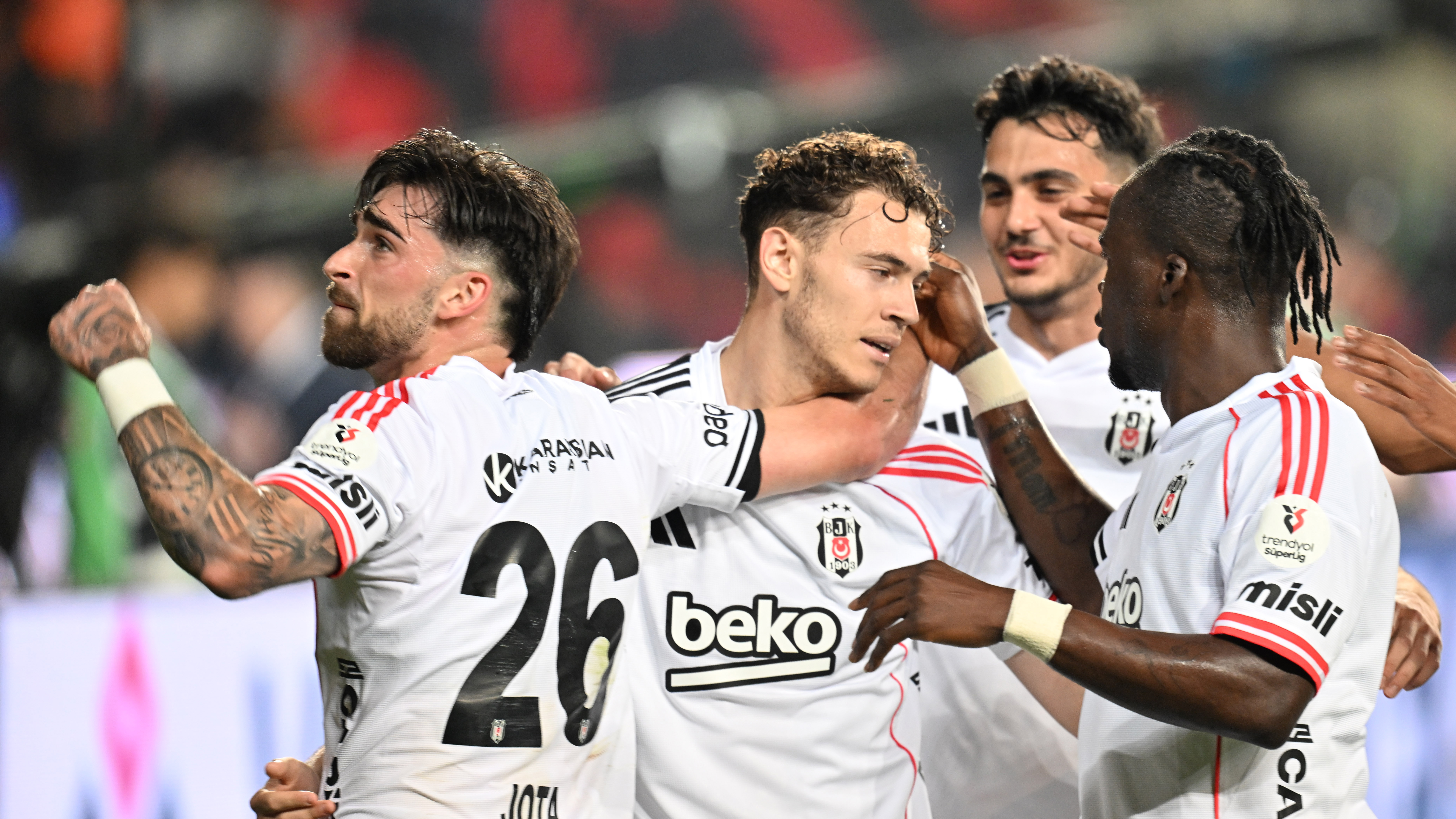 Jota Silva: 