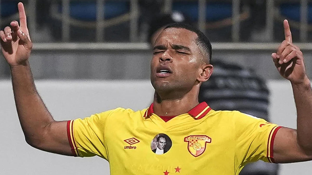 Göztepe'de Juan belirsizliği! Stoilov'dan açıklama geldi
