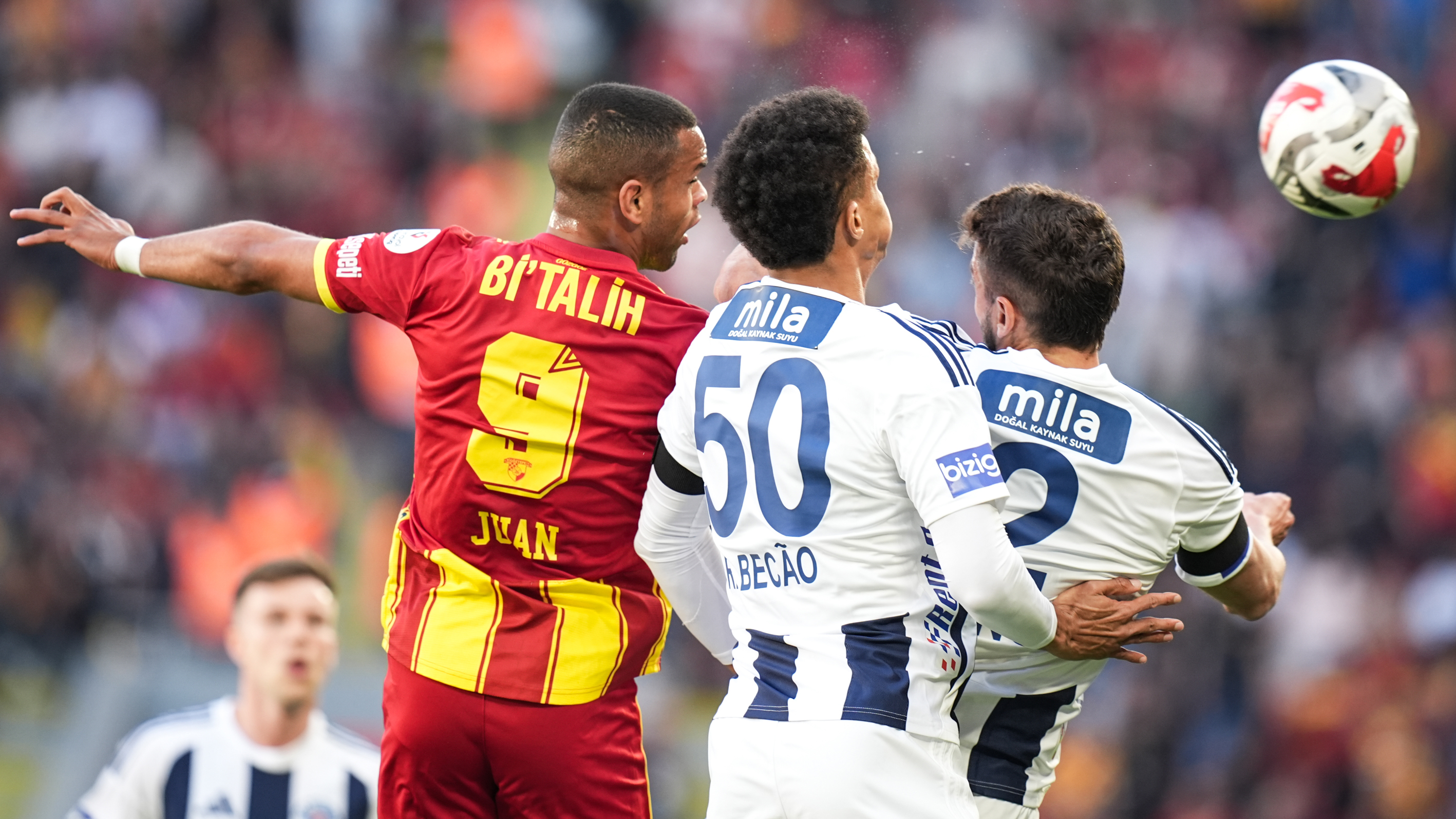 Bu maçta her şey var, kazanan yok