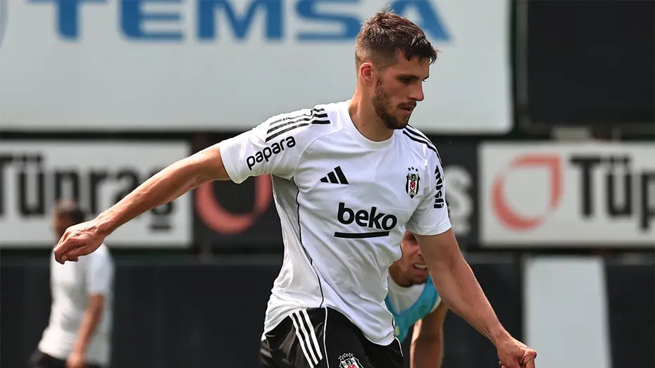 Beşiktaş'ın yeni transferi Jurasek'in maliyeti açıklandı - 3