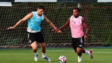 Beşiktaş, St. Patrick's maçının hazırlıklarına başladı