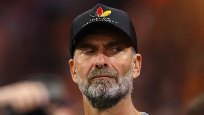 Klopp'un ilk maçında şok sakatlık! Kontrol için kamptan ayrıldı