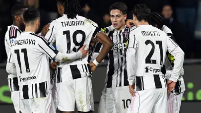 Juventus'un yükselişi Parma deplasmanında devam etti