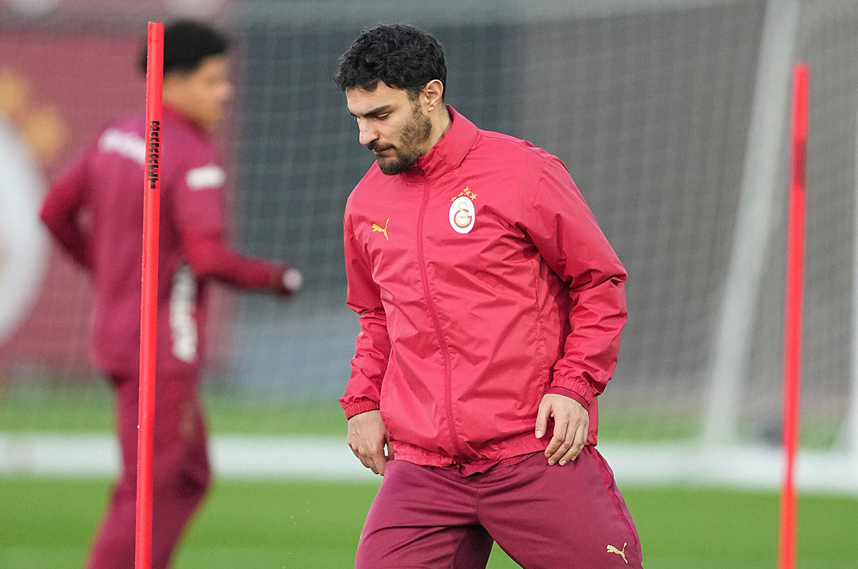 Galatasaray antrenmanında Kaan Ayhan gelişmesi
