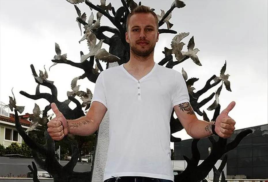 Kadlec'ten Fenerbahçe-Galatasaray derbisi kehaneti - 2 Kadlec'ten Fenerbahçe-Galatasaray derbisi kehaneti - 2