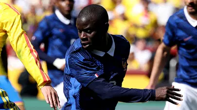 N'Golo Kante'nin milli maçta verdiği görüntü globalde gündeme oturdu