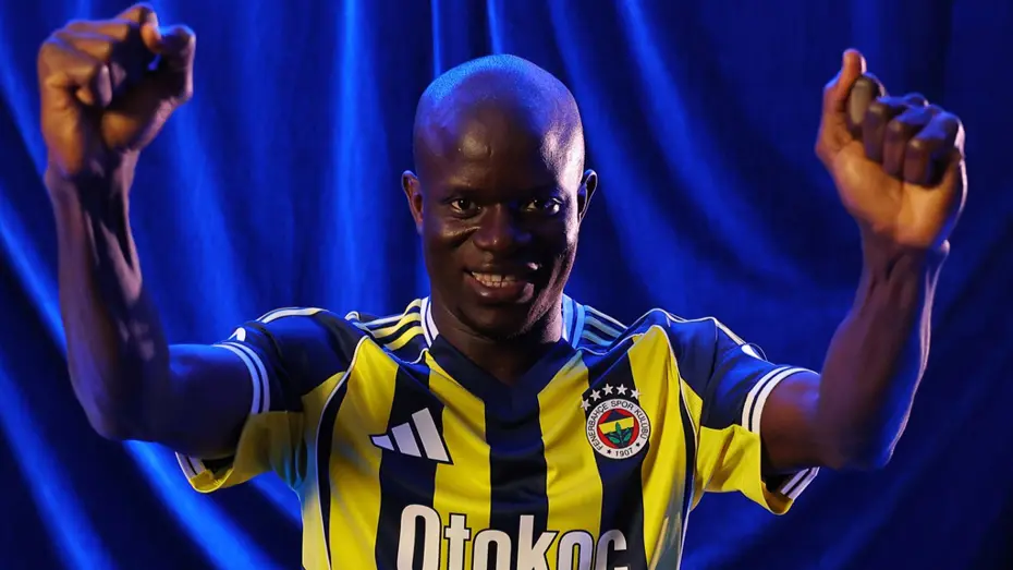 İstanbul'a indi, yer yerinden oynadı: Kante'den gece yarısı Fenerbahçe için ilk açıklama geldi - 2
