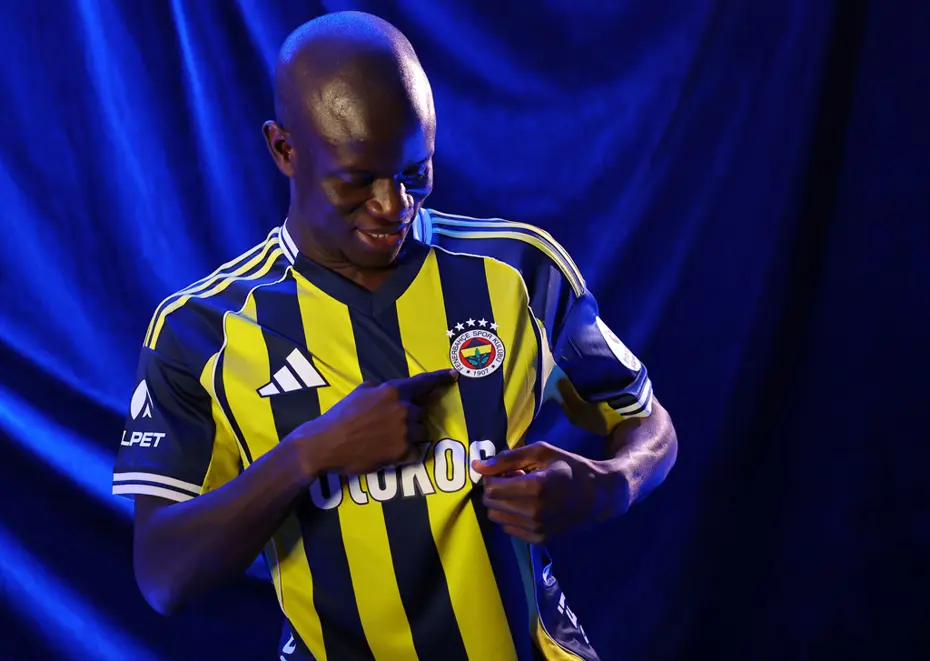 Fenerbahçe'de 7 futbolcuyla yollar ayrıldı - 2