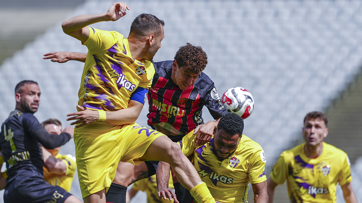 Süper Lig'in ateş hattındaki maçta yanan Karagümrük oldu! Eyüpspor 6 maç sonra kazandı