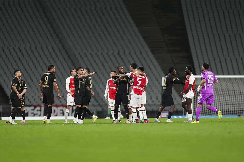 Kayserispor'dan hakem isyanı: "Hiçbir zulme ve çirkinliğe boyun eğmeyeceğiz" - 3 Kayserispor'dan hakem isyanı: "Hiçbir zulme ve çirkinliğe boyun eğmeyeceğiz" - 3