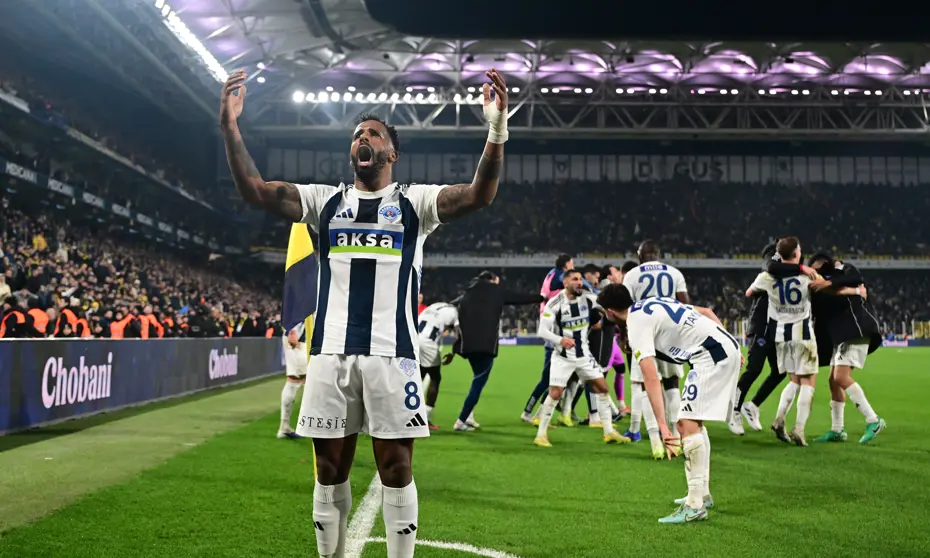 Fenerbahçe'den puan alan Kasımpaşa tarihinde bir ilki yaşadı - 2