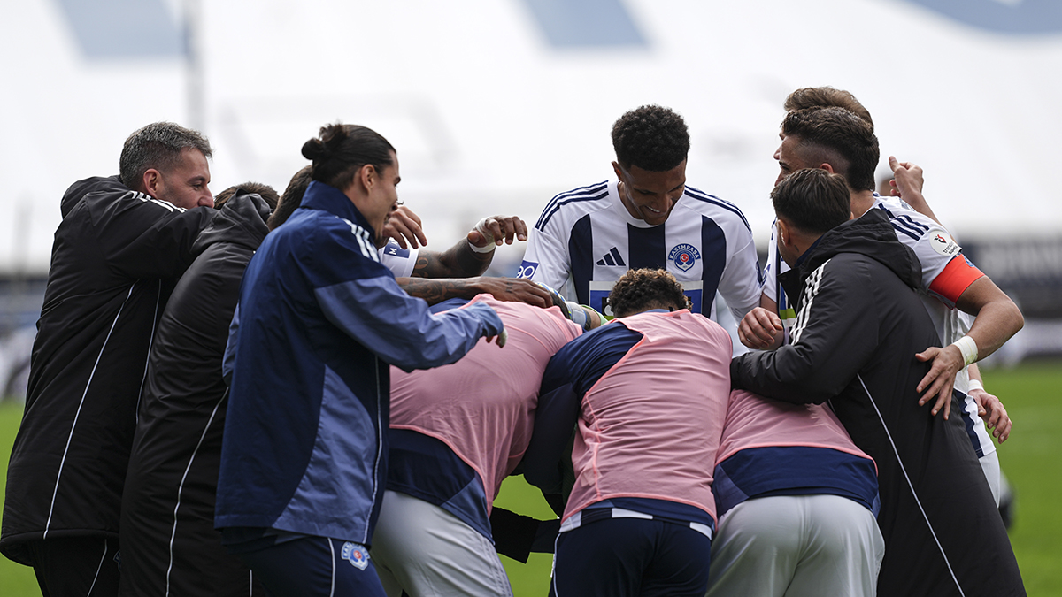 Kaleden kaleye gol atılan maçta Kasımpaşa güldü