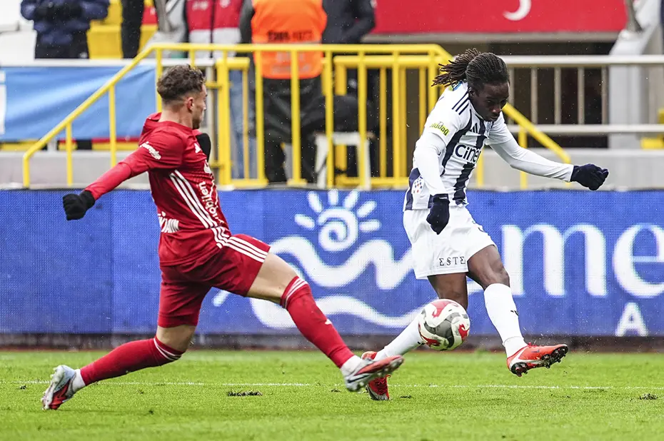 Transferin flaş takımı Kasımpaşa'dan golsüz beraberlik - 7