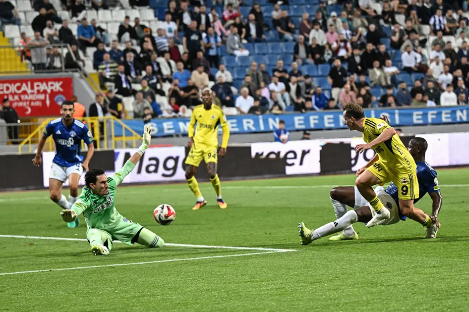 İlker Yağcıoğlu'ndan şampiyonluk kehaneti: Fenerbahçe için tehlikeyi anlattı - 2