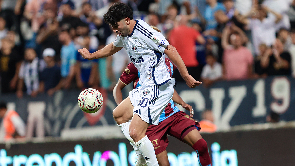 Trio'dan Trabzonspor maçına damga vuran penaltı için net yorumTrio'dan Trabzonspor maçına damga vuran penaltı için net yorum