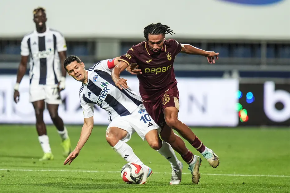 "3 puan değerli oyun sorunlu" | Spor yazarları Trabzonspor için ne dedi? - 3 "3 puan değerli oyun sorunlu" | Spor yazarları Trabzonspor için ne dedi? - 3