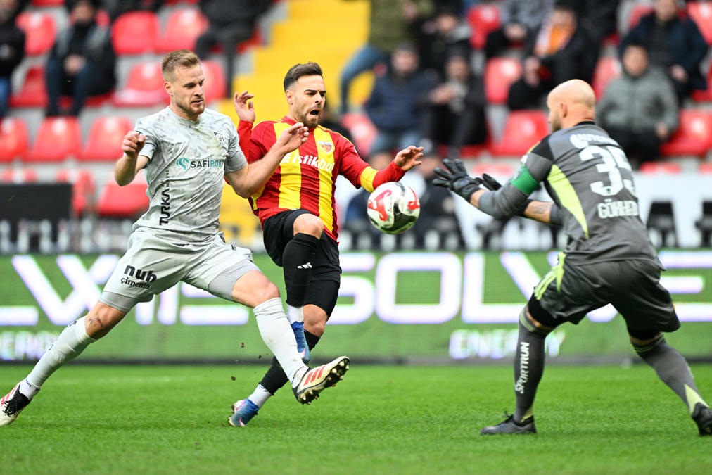 Kocaelispor deplasmanda Agyei ile güldü