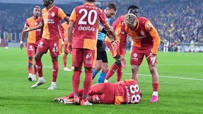 Derbide Kazımcan Karataş'a çakmak atan şahıs için gözaltı kararı ve 1 yıl men cezası