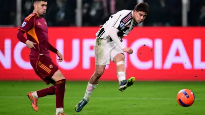 Kenan Yıldız, Zeki Çelik'i üzdü: Juventus zirveyle farkı kapatıyor