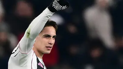 İtalya'da herkes Kenan Yıldız'ı konuşuyor: İdolü Del Piero'nun rekorunu tarihe gömdü