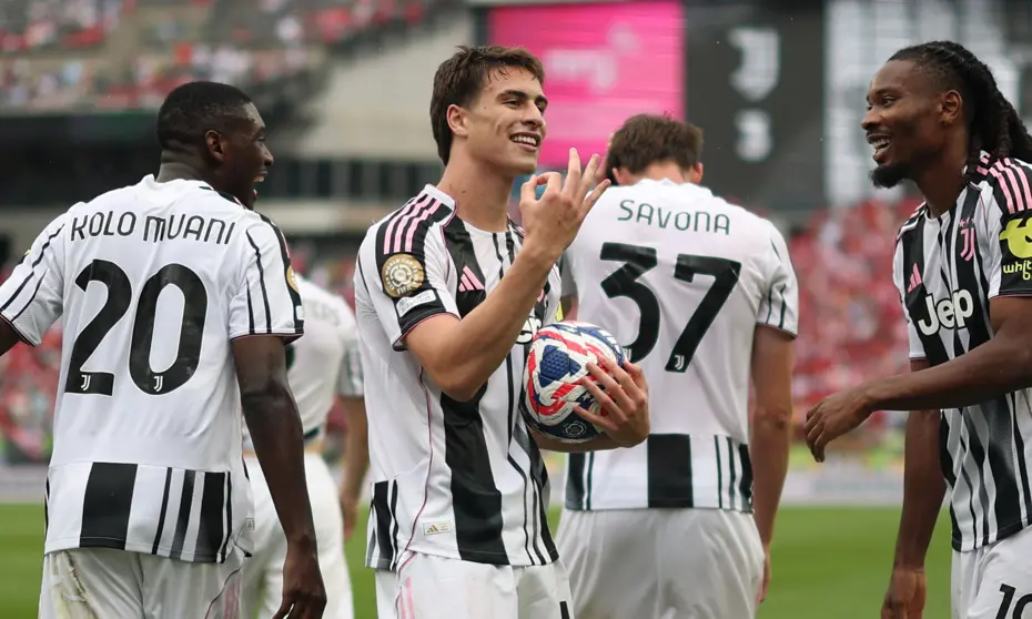 Hiçbir teklifin yüzüne bakmamışlardı: Juventus'tan flaş Kenan Yıldız kararı, tek şartla masaya oturacaklar - 3 Hiçbir teklifin yüzüne bakmamışlardı: Juventus'tan flaş Kenan Yıldız kararı, tek şartla masaya oturacaklar - 3